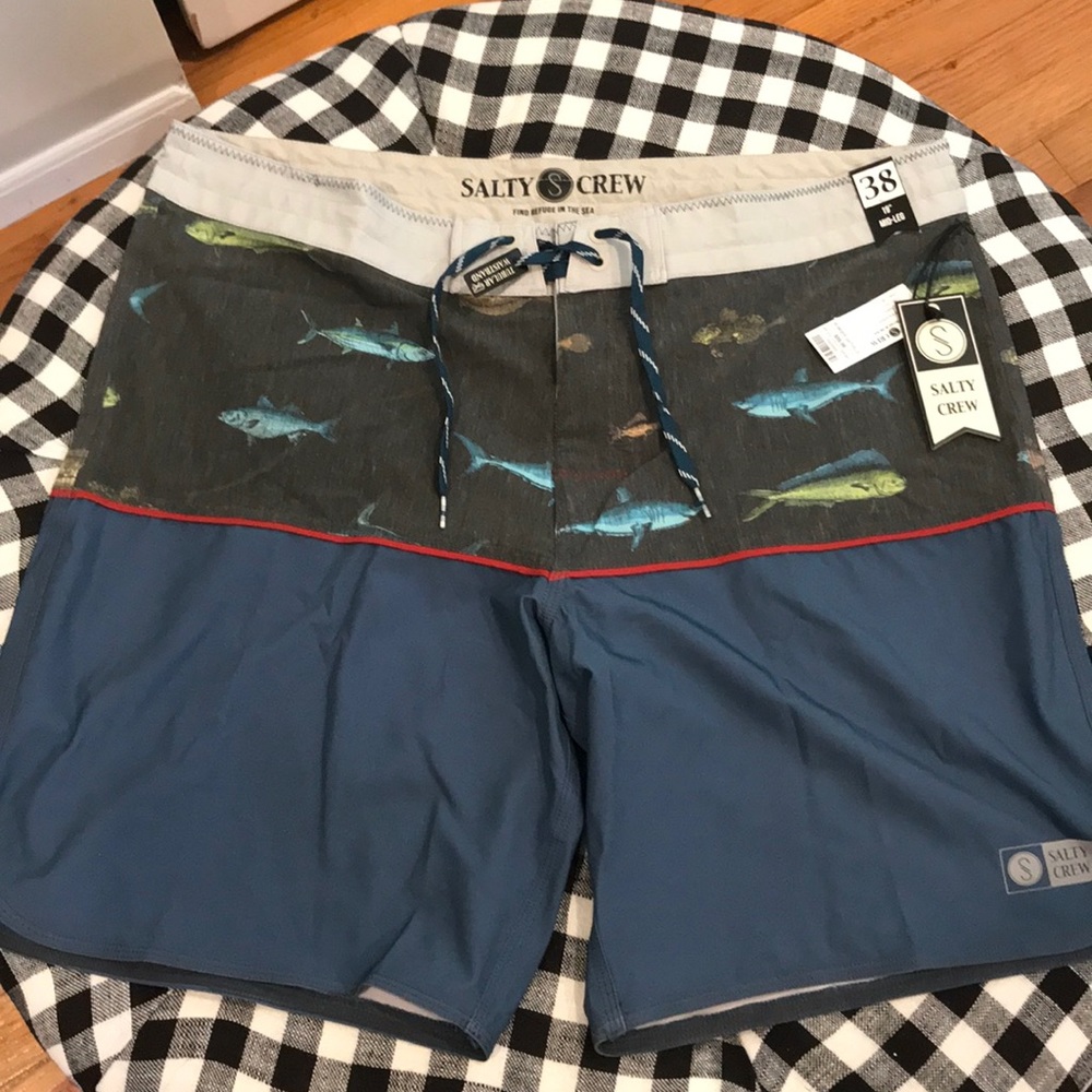 Salty crew swim trunks brand new never worn.